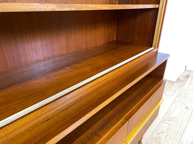 WMK I Stilvoller und gut erhaltener Mid-Century Bücherschrank aus 1965 von PGH Wohnkultur mit Schubladen