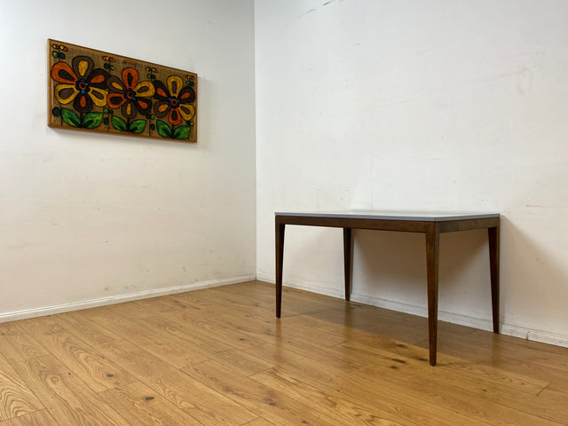 Stilvoller und sehr gut erhaltener Mid-Century Esstisch mit pflegeleichter Resopal Tischplatte I Tisch Esszimmertisch Küchentisch Kitchen Dining Table Vintage Retro 60er 70er I