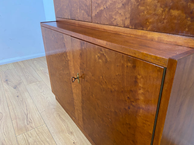 WMK I Stilvolles Mid-Century Highboard mit Vitrine und verstellbaren Regalböden I Schrank Bücherschrank Büchervitrine Bücherregal ,Kommode Sideboard Regalwand Vintage 60er I Berlin Magdeburg Essen