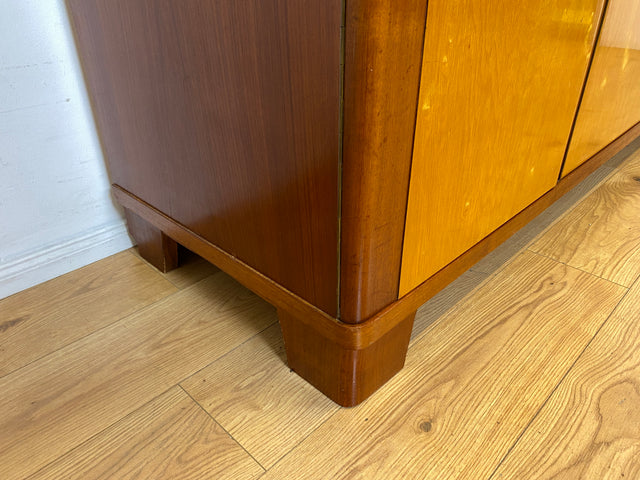 Sehr schöner und perfekt aufgeteilter Mid-Century Kleiderschrank aus 1960 mit Schubladen I Schrank Schlafzimmerschrank Wäscheschrank Wardrobe Vintage 50er 60er Rockabilly I