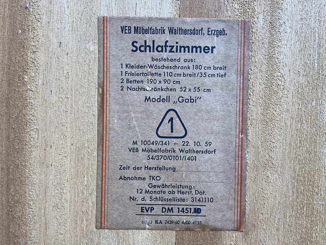 Sehr schöner und perfekt aufgeteilter Mid-Century Kleiderschrank aus 1960 mit Schubladen I Schrank Schlafzimmerschrank Wäscheschrank Wardrobe Vintage 50er 60er Rockabilly I
