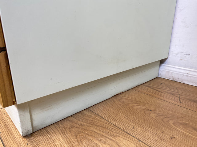 I Retro pur I Sehr schöner großer Mid-Century Kleiderschrank aus 1967 mit Aufsatz I Schrank Schlafzimmerschrank Garderobe Wardrobe Flurschrank 60er 70er Vintage DDR I