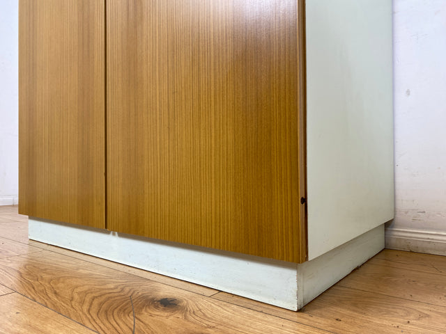 I Retro pur I Sehr schöner großer Mid-Century Kleiderschrank aus 1967 mit Aufsatz I Schrank Schlafzimmerschrank Garderobe Wardrobe Flurschrank 60er 70er Vintage DDR I