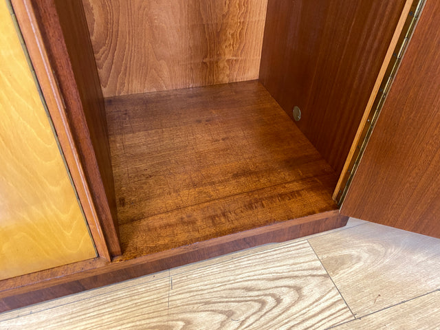 Hochwertiger und perfekt aufgeteilter großer Mid-Century Kleiderschrank aus vollem Holz I Schrank Schlafzimmerschrank Wäscheschrank Wardrobe 50er 60er Retro Vintage I