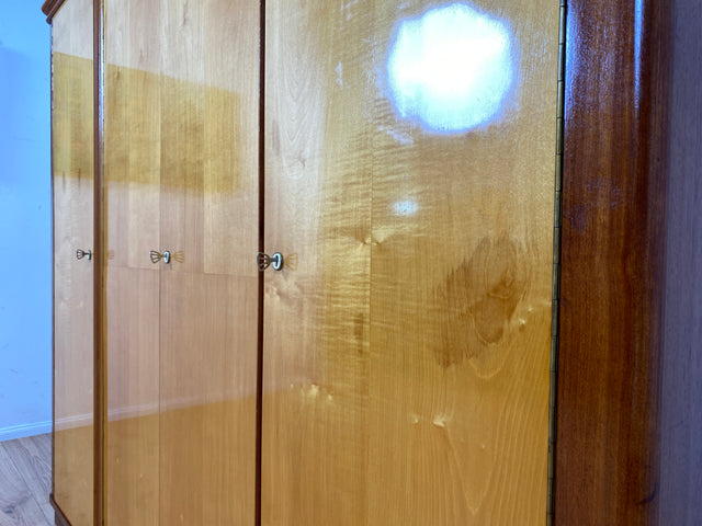 Hochwertiger und perfekt aufgeteilter großer Mid-Century Kleiderschrank aus vollem Holz I Schrank Schlafzimmerschrank Wäscheschrank Wardrobe 50er 60er Retro Vintage I