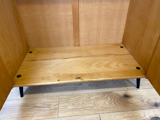 Schöner heller Mid-Century Kleiderschrank in Eiche auf neuen Metallfüßen mit Aufsatz I Schrank Wäscheschrank Schlafzimmerschrank Flurschrank Garderobenschrank Vintage 60er I
