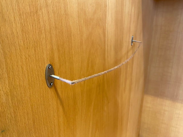 Schöner heller Mid-Century Kleiderschrank in Eiche auf neuen Metallfüßen mit Aufsatz I Schrank Wäscheschrank Schlafzimmerschrank Flurschrank Garderobenschrank Vintage 60er I