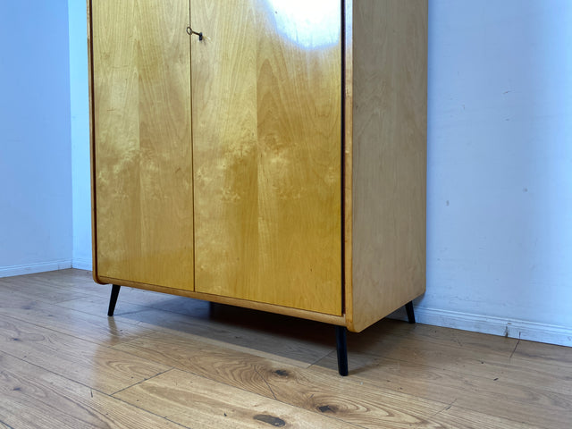 Schöner heller Mid-Century Kleiderschrank in Eiche auf neuen Metallfüßen mit Aufsatz I Schrank Wäscheschrank Schlafzimmerschrank Flurschrank Garderobenschrank Vintage 60er I
