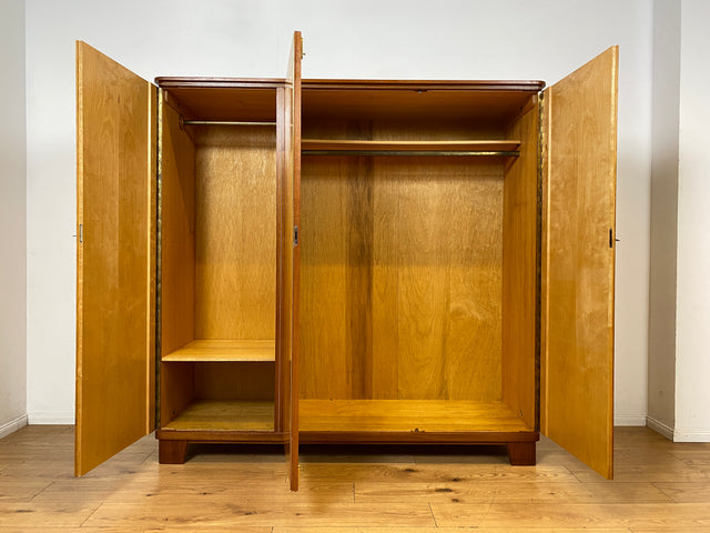 Stilvoller und gut erhaltener Mid-Century Kleiderschrank mit guter Aufteilung I Schrank Schlafzimmerschrank Wäscheschrank Wardrobe Rockabilly Vintage 50er 60er Retro I