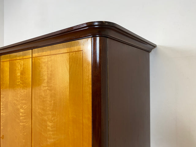 Sehr schöner und gut erhaltener Mid-Century Kleiderschrank mit perfekter Aufteilung I Schrank Schlafzimmerschrank Wäscheschrank Rockabilly Vintage 50er 60er Retro I