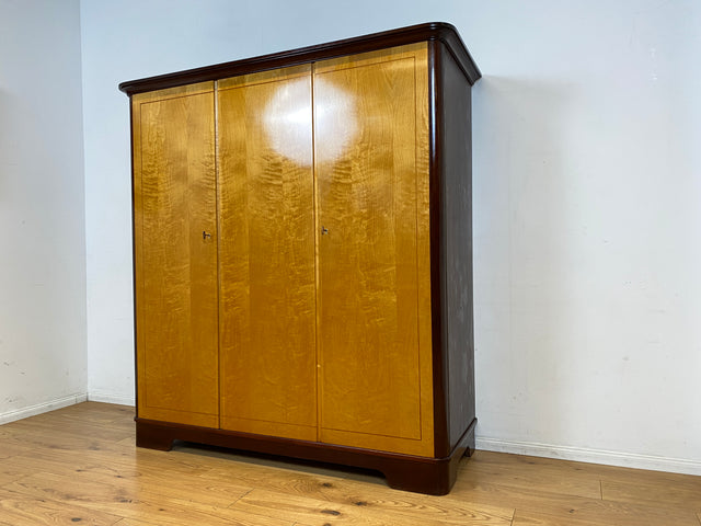 Sehr schöner und gut erhaltener Mid-Century Kleiderschrank mit perfekter Aufteilung I Schrank Schlafzimmerschrank Wäscheschrank Rockabilly Vintage 50er 60er Retro I