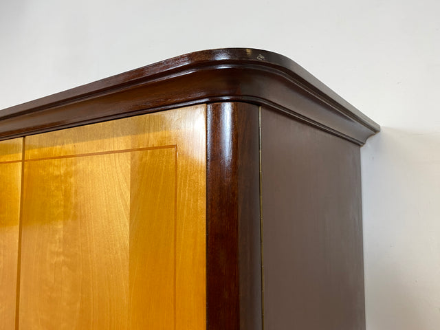 Sehr schöner und gut erhaltener Mid-Century Kleiderschrank mit perfekter Aufteilung I Schrank Schlafzimmerschrank Wäscheschrank Rockabilly Vintage 50er 60er Retro I