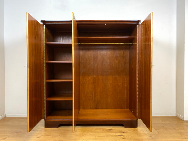 Sehr schöner und gut erhaltener Mid-Century Kleiderschrank mit perfekter Aufteilung I Schrank Schlafzimmerschrank Wäscheschrank Rockabilly Vintage 50er 60er Retro I