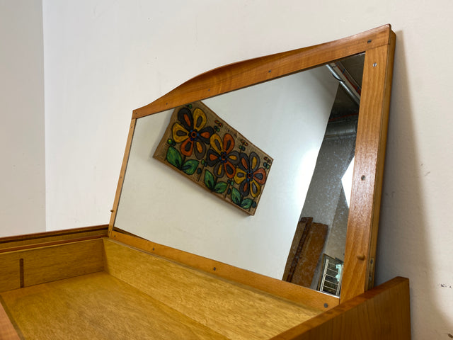 WMK I Besondere Mid-Century Kommode mit aufklappbarem Spiegel und Schubladen I Sideboard Schrank Spiegelkommode Frisierkommode Schminkkommode Schminktisch 60er Vintage Retro I