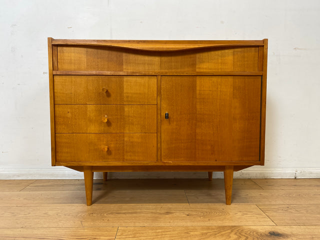 WMK I Besondere Mid-Century Kommode mit aufklappbarem Spiegel und Schubladen I Sideboard Schrank Spiegelkommode Frisierkommode Schminkkommode Schminktisch 60er Vintage Retro I
