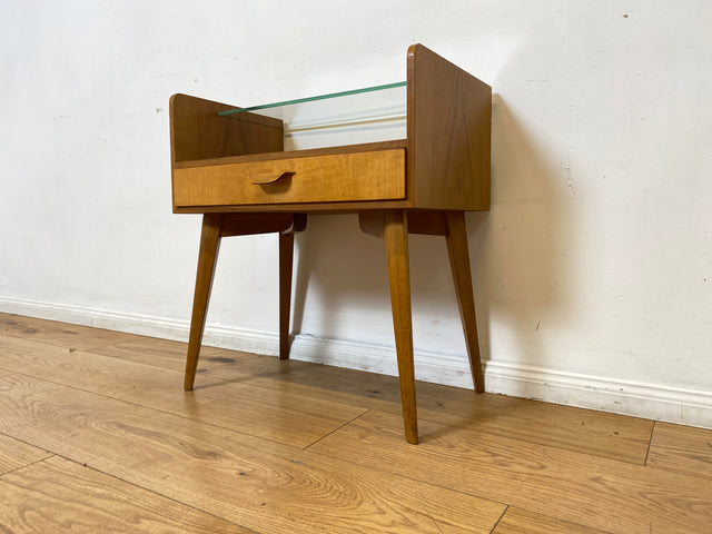 WMK I Formschöner und sehr gut erhaltener Mid-Century Nachttisch mit Schublade & Glas Ablage I Nachtkommode Nachtschrank Nachtschränkchen Kommode Beistelltisch 50er 60er Vintage I Berlin Köln Bremen