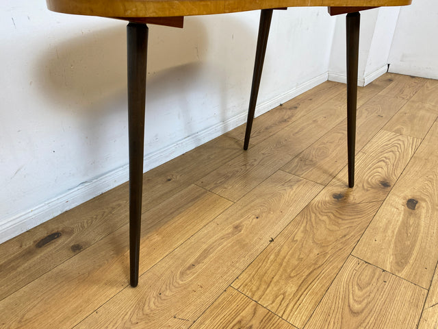 Formschöner und sehr gut erhaltener Mid-Century Nierentisch mit abnehmbarer Glasauflage & konischen Tischbeinen I Couchtisch Wohnzimmertisch Coffee Table 50er 60er Vintage I