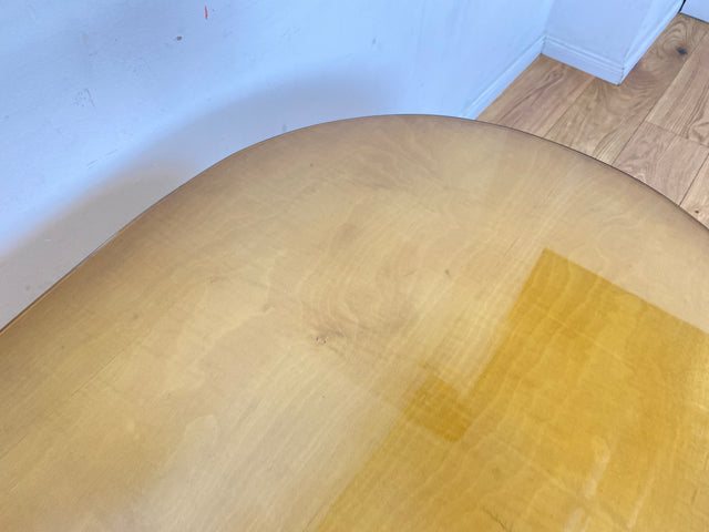 Formschöner und sehr gut erhaltener Mid-Century Nierentisch mit abnehmbarer Glasauflage & konischen Tischbeinen I Couchtisch Wohnzimmertisch Coffee Table 50er 60er Vintage I