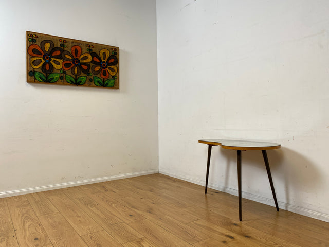 Formschöner und sehr gut erhaltener Mid-Century Nierentisch mit abnehmbarer Glasauflage & konischen Tischbeinen I Couchtisch Wohnzimmertisch Coffee Table 50er 60er Vintage I