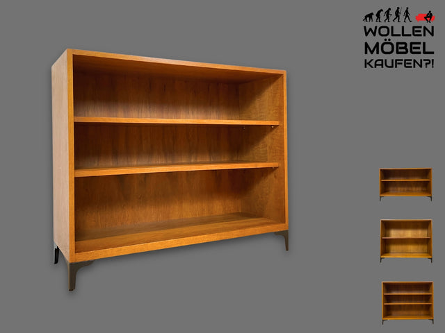 Sehr schönes niedriges Mid-Century Regal in Nussbaum auf neuen Metallfüßen I Bücherschrank Bücherregal Holzregal Küchenregal Badregal Bookshelf Sideboard Vintage 60er I