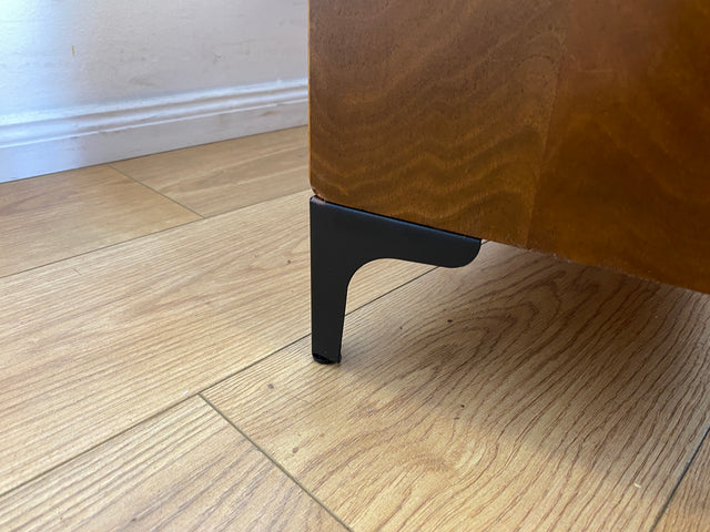 Sehr schönes niedriges Mid-Century Regal in Nussbaum auf neuen Metallfüßen I Bücherschrank Bücherregal Holzregal Bookshelf Küchenregal Badregal Sideboard Vintage 60er I