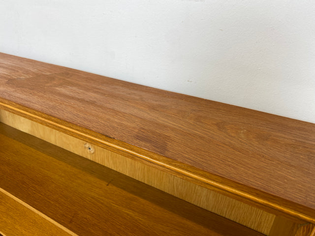 Hochwertiges Mid-Century Regal aus vollem Holz mit verstellbaren Regalböden & neuen Metallfüßen I Holzregal Bücherregal Bücherschrank Küchenregal Regalwand Vintage Retro 60er I