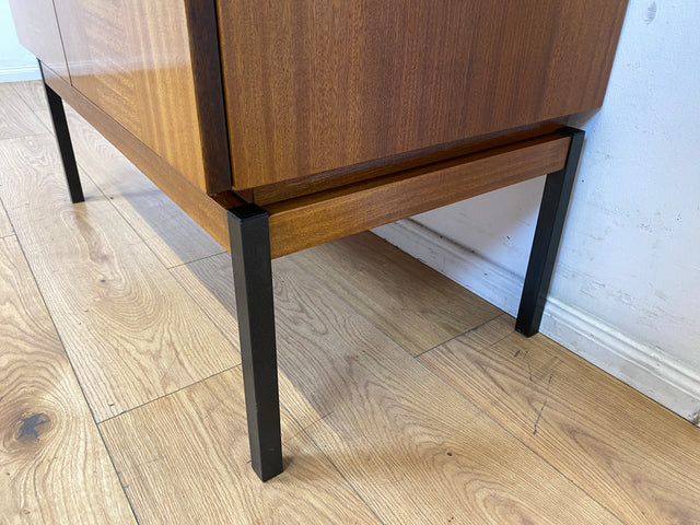 Sehr schöner aufklappbarer Mid-Century Schreibschrank I Sekretär Schreibkommode Schreibtisch Bücherschrank Regal Highboard Kommode Sideboard 60er 70er VEB Vintage I