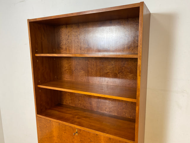 Stilvoller Mid-Century Schreibschrank mit großer Schreibklappe und Regal I Sekretär Schreibkommode Schreibtisch Bücherschrank Bücherregal Highboard Regalwand Vintage 60er I