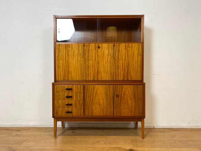 Stilvoller und gut erhaltener Mid-Century Schreibschrank mit Vitrine & Schubladen