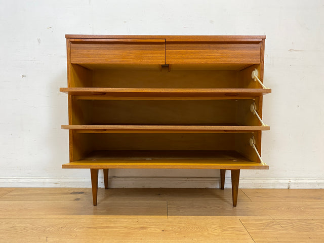 Stilvolle und sehr gut erhaltene Mid-Century Schuhkommode im skandinavischen Stil mit Schubladen & Holzgriffen I Schuhschrank Flurkommode Garderobe Flurschrank Vintage I