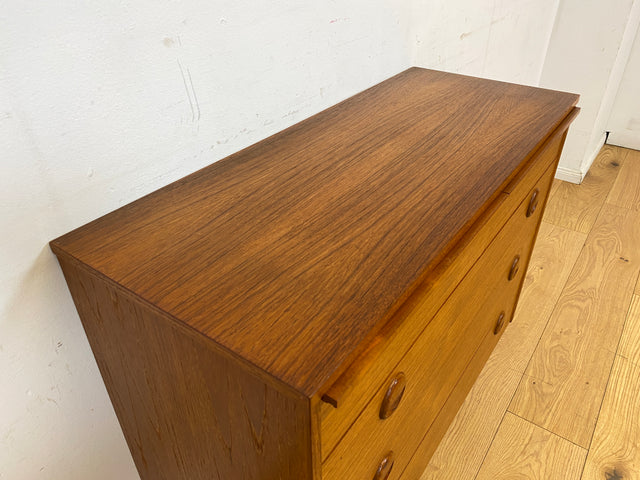 Stilvolle und sehr gut erhaltene Mid-Century Schuhkommode im skandinavischen Stil mit Schubladen & Holzgriffen I Schuhschrank Flurkommode Garderobe Flurschrank Vintage I