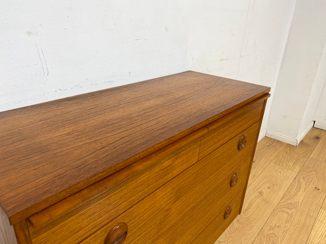 Stilvolle und sehr gut erhaltene Mid-Century Schuhkommode im skandinavischen Stil mit Schubladen & Holzgriffen I Schuhschrank Flurkommode Garderobe Flurschrank Vintage I