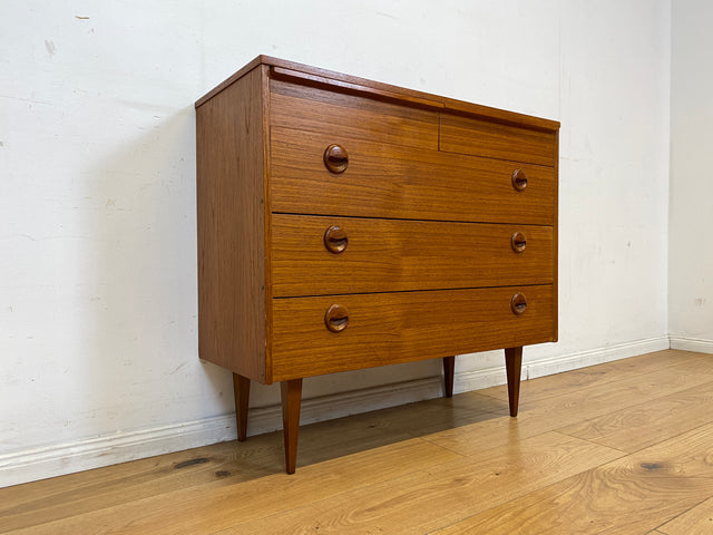 Stilvolle und sehr gut erhaltene Mid-Century Schuhkommode im skandinavischen Stil mit Schubladen & Holzgriffen I Schuhschrank Flurkommode Garderobe Flurschrank Vintage I