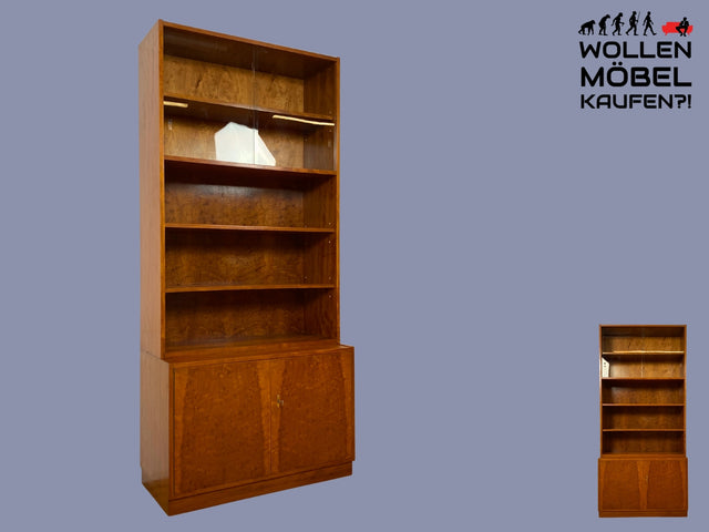 WMK I Stilvolle hohe Mid-Century Vitrine mit verstellbaren Regalböden I Schrank Bücherschrank Büchervitrine Glasvitrine Bücherregal Kommode Sideboard Regalwand Vintage 60er I Berlin Stuttgart Leipzig