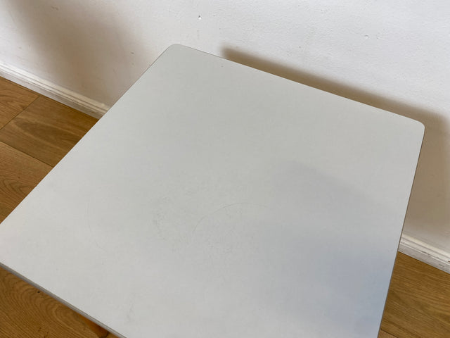 WMK I Praktischer Mid-Century Waschhocker mit klappbarem Sitz & herausnehmbarer Emaille Schüssel