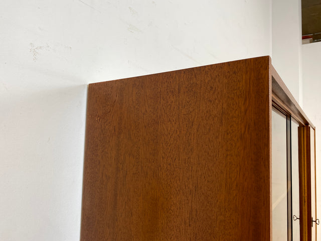 Schöner und gut erhaltener Mid-Century Wohnzimmerschrank mit Vitrine I Schrank Highboard Sideboard Anrichte Geschirrschrank Bücherschrank Büchervitrine Vintage 60er I