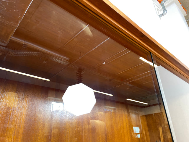 Schöner und gut erhaltener Mid-Century Wohnzimmerschrank mit Vitrine I Schrank Highboard Sideboard Anrichte Geschirrschrank Bücherschrank Büchervitrine Vintage 60er I