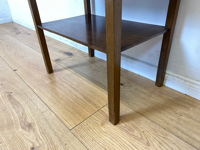 Sehr hübsche Mid-Century Zeitungsablage aus Messing und Holz I Beistelltisch Zeitungsständer Zeitungstisch Flurregal Bad Regal Ablage Alt 50er 60er Vintage I