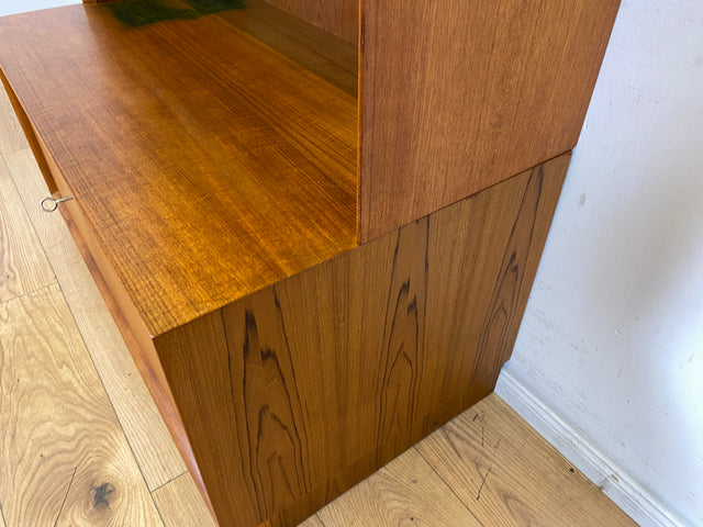 Schöner modularer Vintage Bücherschrank von Strobeck in skandinavischem Stil I Teakholz I Regal Bücherregal Holzregal Kommode Danish Design Mid-Century Vintage Teak 70er I