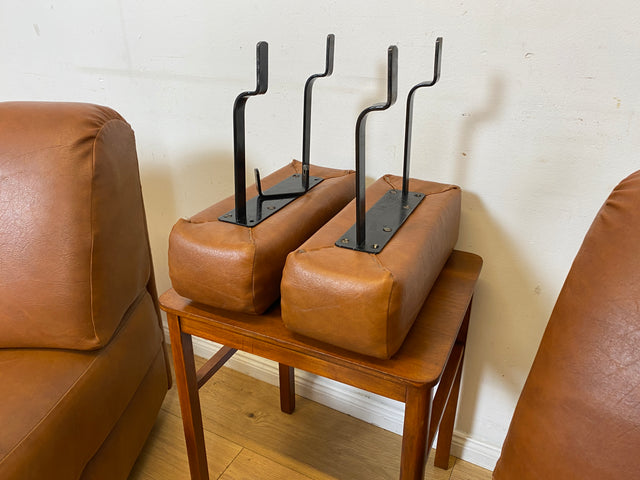 Formschönes und sehr gemütliches modulares 2er Sofa mit gestepptem Kunstleder Bezug I Couch Ledersofa Ledercouch 2-Sitzer Sessel Ledersessel Leder Vintage Retro 70er I