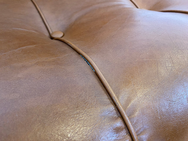 Formschönes und sehr gemütliches modulares 2er Sofa mit gestepptem Kunstleder Bezug I Couch Ledersofa Ledercouch 2-Sitzer Sessel Ledersessel Leder Vintage Retro 70er I
