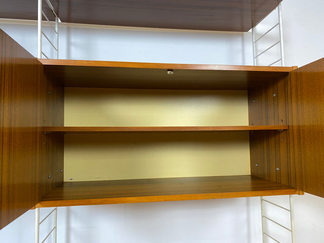Kultiges modulares DDR Stringregal mit Schreibtisch & Schubladenkommode I String Regal Regalwand Bücherschrank Sekretär Highboard Bücherregal Leitermöbel Sybille Babette Vintage Retro 70er I