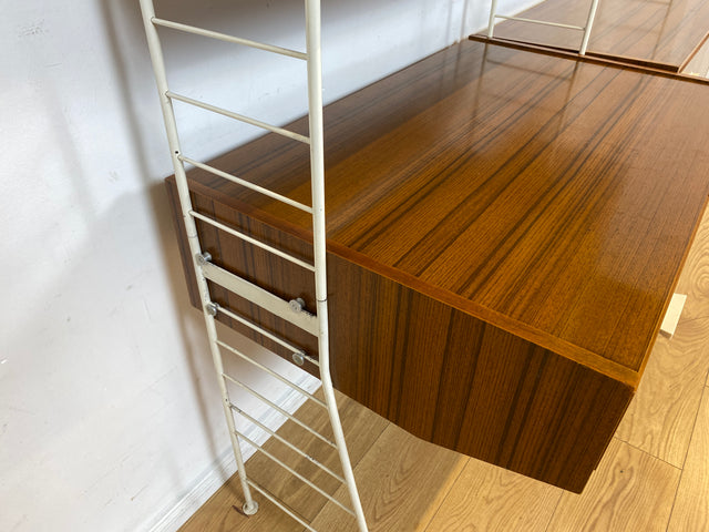 Kultiges modulares DDR Stringregal mit Schreibtisch & Schubladenkommode I String Regal Regalwand Bücherschrank Sekretär Highboard Bücherregal Leitermöbel Sybille Babette Vintage Retro 70er I
