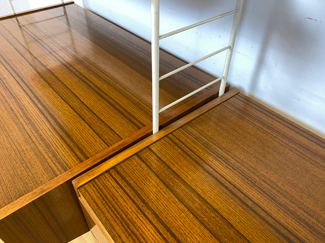 Kultiges modulares DDR Stringregal mit Schreibtisch & Schubladenkommode I String Regal Regalwand Bücherschrank Sekretär Highboard Bücherregal Leitermöbel Sybille Babette Vintage Retro 70er I