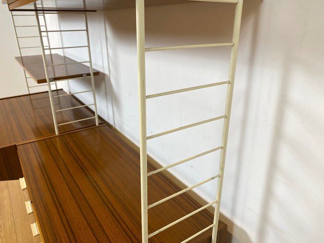 Kultiges modulares DDR Stringregal mit Schreibtisch & Schubladenkommode I String Regal Regalwand Bücherschrank Sekretär Highboard Bücherregal Leitermöbel Sybille Babette Vintage Retro 70er I