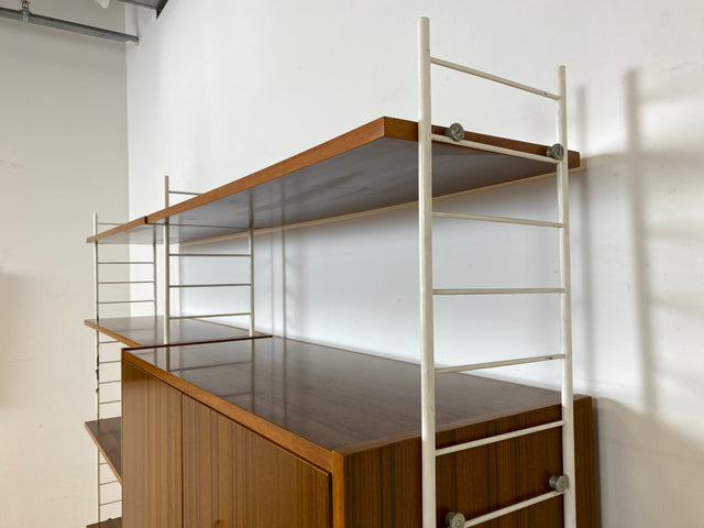Kultiges modulares DDR Stringregal mit Schreibtisch & Schubladenkommode I String Regal Regalwand Bücherschrank Sekretär Highboard Bücherregal Leitermöbel Sybille Babette Vintage Retro 70er I