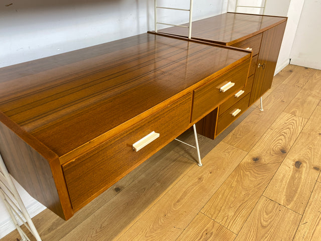Kultiges modulares DDR Stringregal mit Schreibtisch & Schubladenkommode I String Regal Regalwand Bücherschrank Sekretär Highboard Bücherregal Leitermöbel Sybille Babette Vintage Retro 70er I