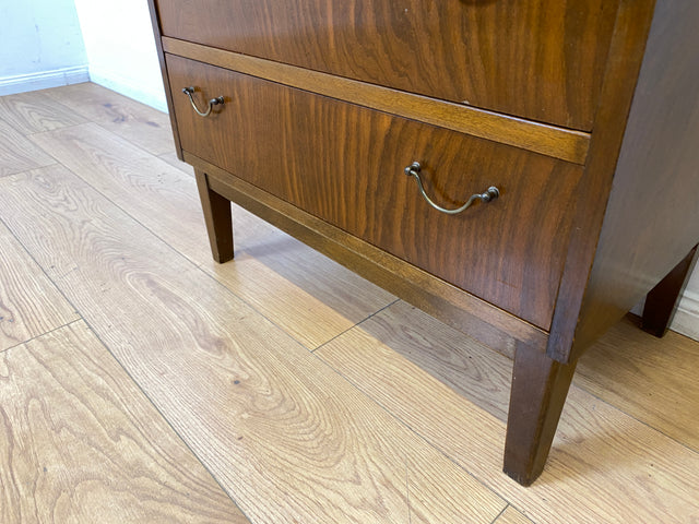 WMK I Hochwertige skandinavische Mid-Century Kommode aus vollem Holz mit 6 Schubladen &amp; Messinggriffen