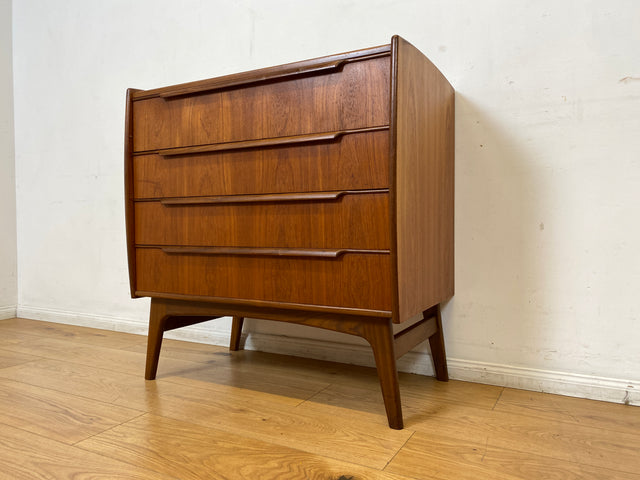 Das Highlight I Rare skandinavische Mid-Century Schminkkommode in Teakholz mit Schubladen & Spiegel I Kommode Sideboard Schminktisch Wäschekommode Frisierkommode Danish Design Vintage I