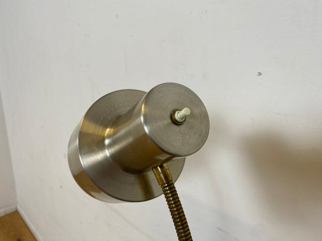 Skandinavische Space Age Stehlampe von Boréns Elektriska in gebürstetem Aluminium mit flex. Schwanenhals